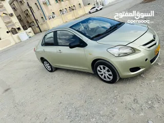  1 Toyota Yaris 2007 automatic