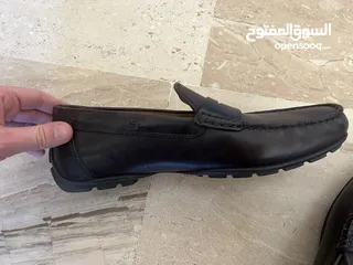  10 حذاء Geox رجالي جديد مقاس 46