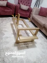  1 طاوله وسط راقيه وحجم كبير