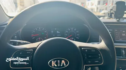  2 Kia optima 2017