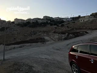  2 قطعة ارض في أم رمانة قرب شارع الأردن للبيع