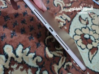  3 Apple ipad 8 (8th Gen)