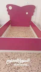  2 تختين لون زهري وابيض للبيع 20