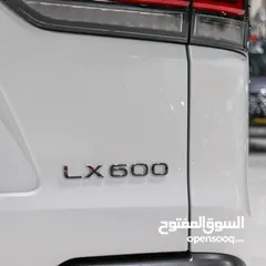  15 LEXUS LX600 URBAN - 2023