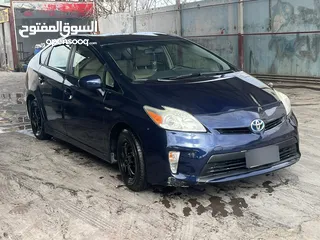  4 بريوس 2013 بطارية مركزية عمرها 3 سنين فحص البطارية ممتاز 2 جيد امامي