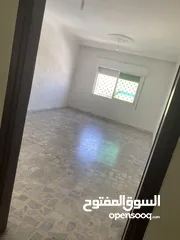  10 شقه كبيره للبيع مقابل لؤلؤة طارق 160 طابق رابع بدون مصعد من المالك مباشره وبدون وسطاء ب40000