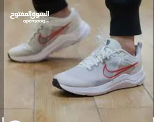  7 حذاء نايك مقاس 40,5