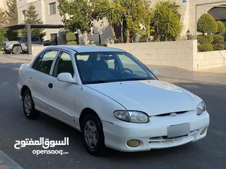  3 هيونداي اكسنت 1999 اتماتيك صندوق بحاله ممتازه استعمال شخصي من الحره