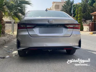  17 تويوتا يارس ياباني اصلي  لاتزال على كفالة الشركة موديل  2023 للبيع الشكل الجديد