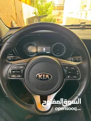  3 سياره كيا نيرو لون فيراني موديل 2021 بحالة الوكاله للبيع فل اضافات ماعدا الفتحة