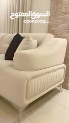  4 كنب عدد واحد وكورنر عدد 2 للبيع