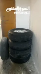  1 balloon/ بوالين tyres with rims