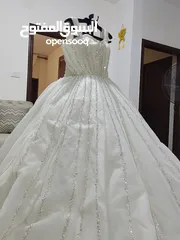  5 بدلة عاروس ابيض نظيف