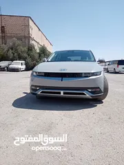  3 هيونداي ايونيك 5 موديل 2024 عداد 2000 miفقط شبه اصفار. وارد أمريكي استخدام شخصي
