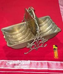  24 نحاس تحف قديم جدا. انظر الصور واقرأ التفاصيل .