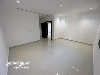  13 شقة ارضية 170م بمواصفات عصرية و تشطيبات فندقية