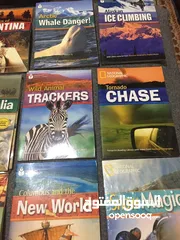  3 يتوفر مجموعه من مجلات NATIONAL GEOGRAPHIC  لغة انجليزية قطع صغير 15*20سم كل 3 ب دينار