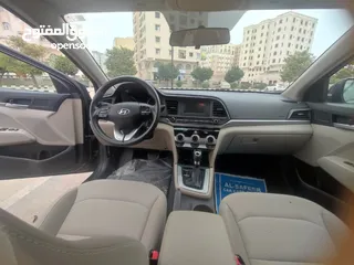  8 سيارات للإيجار  - خريف صلالة