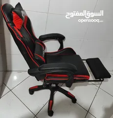 3 كرسي جيمنج مع مسنده بسعرر يناسب الجميع  الكميه محدوده جدا... للطلب عبر رسائل الوتس