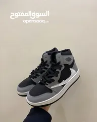  2 حذاء  نايكي جوردن  متوفر مقاسات والوان مختلفه Nike air Jordan