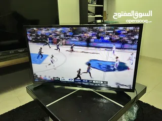  3 Samsung Smart TV 32inch