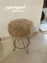  3 كراسي للبيع عدد 2 ب سعر سبع دنانير