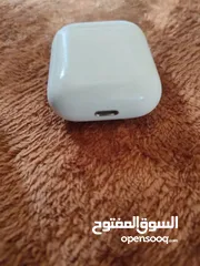  7 airpods 2 اصليه مستعمل بشكل خفيف جدا