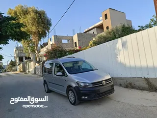  2 كادي 2017 مبطنه الماني 6+1 فحص شركه بسعر حرق 73000 ألف نقدا بدل وارد منبدل ماتور 2000
