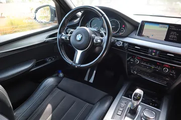 9 BMW X5M V8