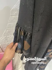  8 عبايات للبيع