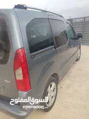  5 بيجو تيبي Peugeot Tepee موديل 2010