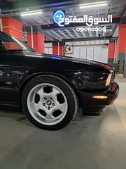  2 Bmw.  v8 530