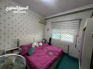  13 اثاث منزلي كامل بحالة جيدة جدا مستعمل