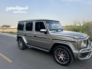  2 Mercedes AMG G-63