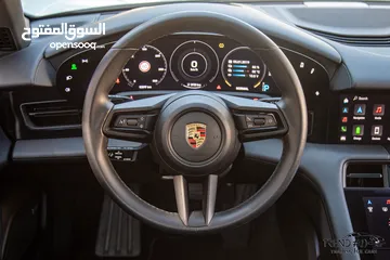  21 Porsche Taycan 2021