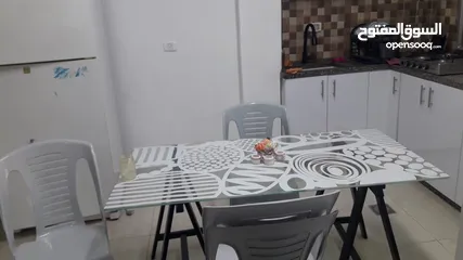  4 ستوديو للايجار