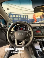  10 كيا ريو هاتشباك 2013