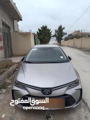 1 تويوتا كورولا للبيع مقسطه باقي عليها 5 الاف
