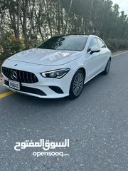  1 very clean Mercedes CLA250 4matic like brand new ( accident only scratched door)