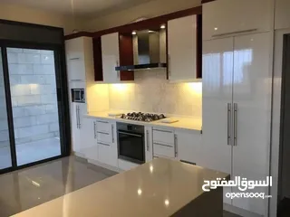 4 شقه مفروشه للايجار في عين منجد