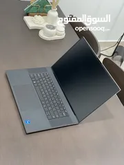  7 Dell XPS 9720 - 17”