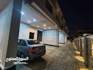  2 فيلا تاون هاوس نصف تشطيب