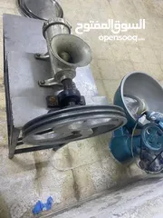  5 عده مطعم فلافل +عده محل معجنات