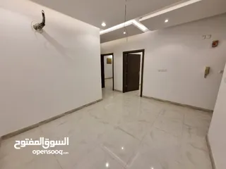  9 شقة فاخرة للايجار  الرياض حي القدس  المساحه 180 م   مكونه من :   3 غرف نوم  3 دورات مياه   دخول ذكي