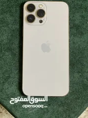  1 ايفون 13برو ماكس لون ذهبي بحالة ممتازه مع شاحن وكرتونه بطاريه 84