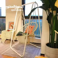  4 مرجوحة عش البلبل مع ستاند معدني باللون الذهبي الجميل الملوكي مريحة جدا
