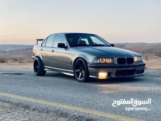  3 BMWe36 وطواط