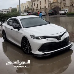  1 TOYOTA CAMRY LE 2019