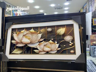 3 لوحات فنية مشكلة