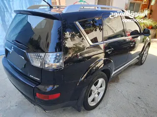  5 جيب متسوبيسي 4*4  7مقاعد سعر لقطه